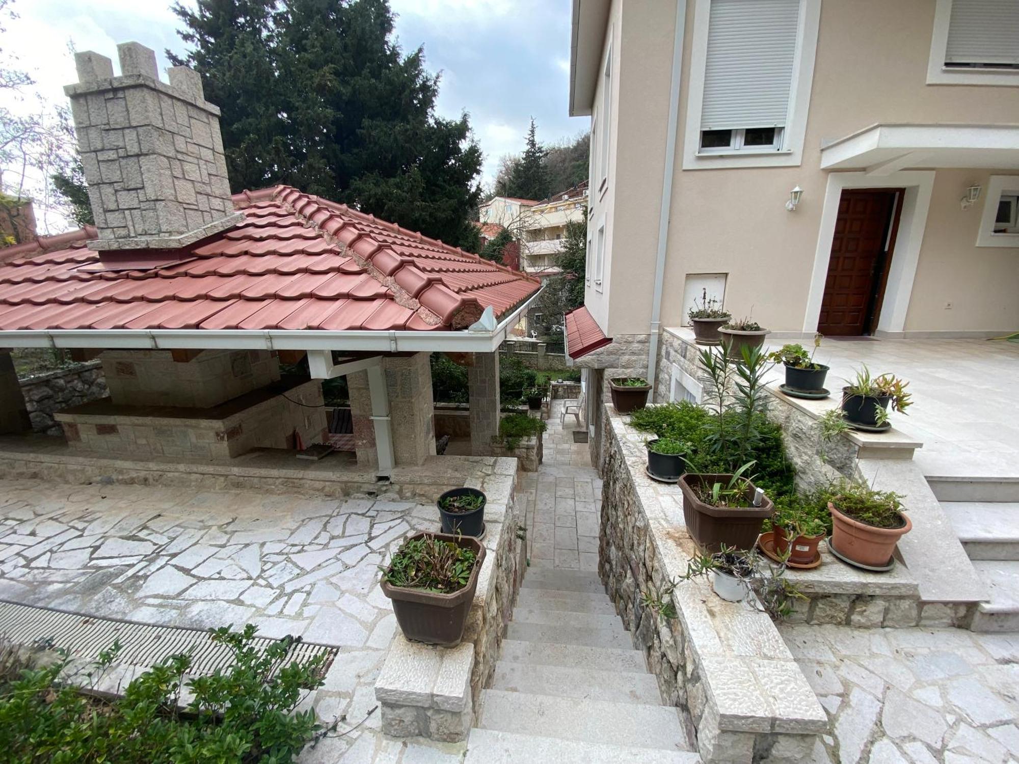 Stone Villa Budva Exterior photo