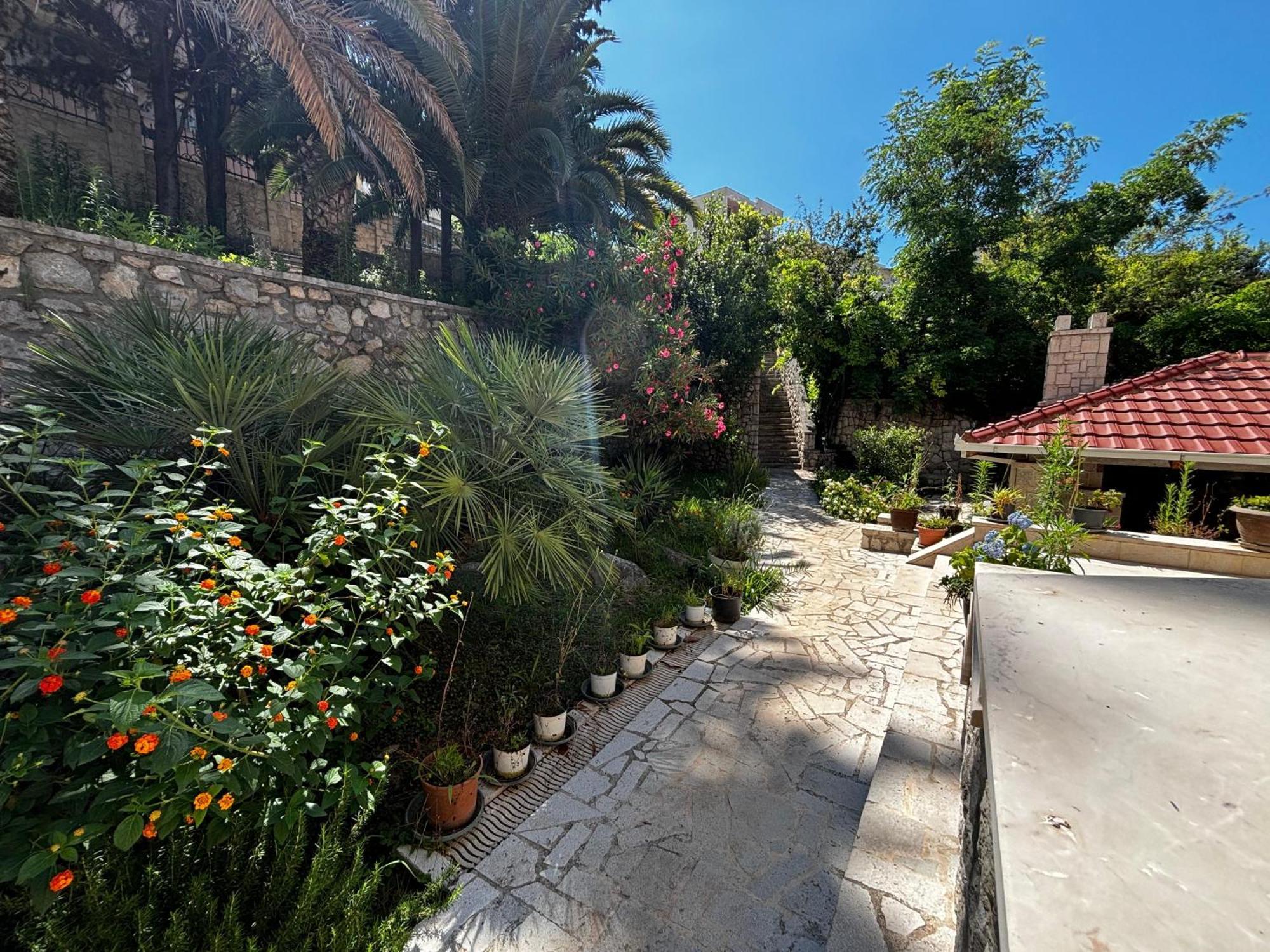 Stone Villa Budva Exterior photo